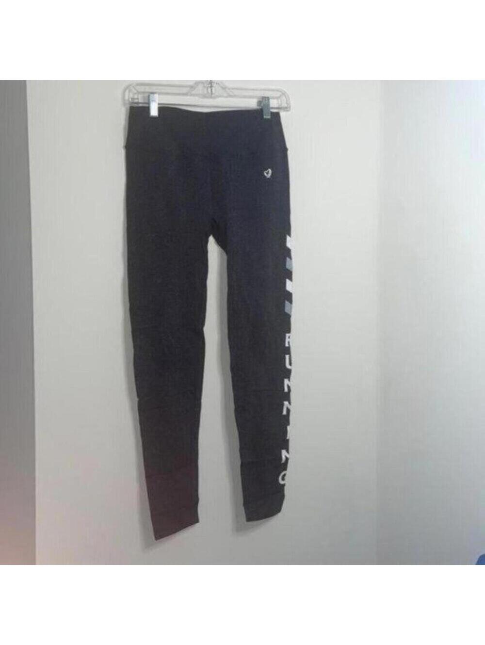 Gray stretch workout gym, athletic leggings, running graphic, slim, fit